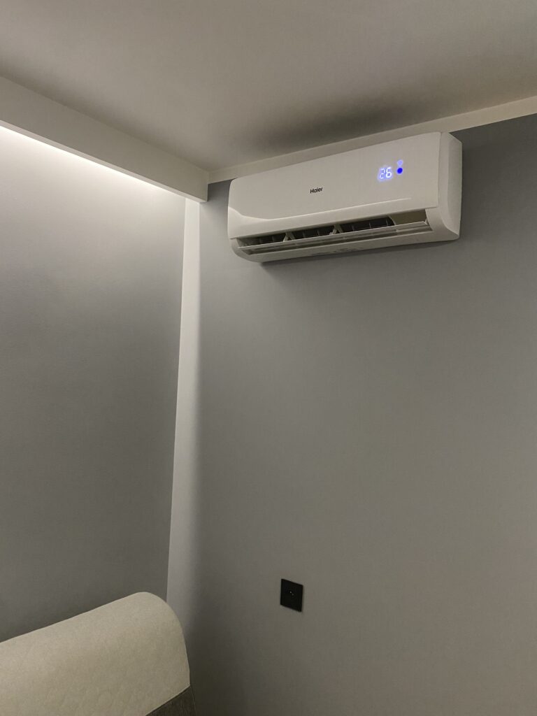 klimatyzacja zamontowana w mieszkaniu